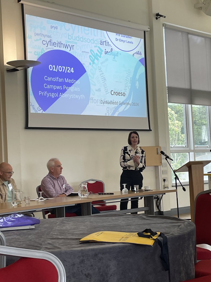Cyfieithu@Aber (@cyfieithucc) on Twitter photo I gloi #CynhadleddGyfieithu2024 cafwyd trafodaeth banel fywiog gyda Bethan Evans <a href="/CyngorGwynedd/">Cyngor Gwynedd</a> <a href="/gutodafydd/">Guto Dafydd</a> <a href="/LlywodraethCym/">Llywodraeth Cymru</a> Gwyn Williams <a href="/Cyfieithwyr/">Cyfieithwyr Cymru</a> Manon Cadwaladr <a href="/Cymen_cyfieithu/">Cymen Cyfieithu</a> #diolch i bawb am gyfrannu at ddiwrnod llwyddiannus! #TanTroNesaf I gloi #CynhadleddGyfieithu2024 cafwyd trafodaeth banel fywiog gyda Bethan Evans <a href="/CyngorGwynedd/">Cyngor Gwynedd</a> <a href="/gutodafydd/">Guto Dafydd</a> <a href="/LlywodraethCym/">Llywodraeth Cymru</a> Gwyn Williams <a href="/Cyfieithwyr/">Cyfieithwyr Cymru</a> Manon Cadwaladr <a href="/Cymen_cyfieithu/">Cymen Cyfieithu</a> #diolch i bawb am gyfrannu at ddiwrnod llwyddiannus! #TanTroNesaf