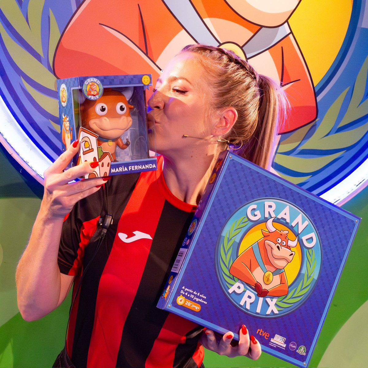 Ya están aquí!! La Vaquilla María Fernanda y el juego de mesa de <a href="/GrandPrix_tve/">Grand Prix del Verano</a> de <a href="/JuguetesFamosa/">Famosa</a> disponibles en <a href="/amazon/">Amazon</a> ♥️ ❤️