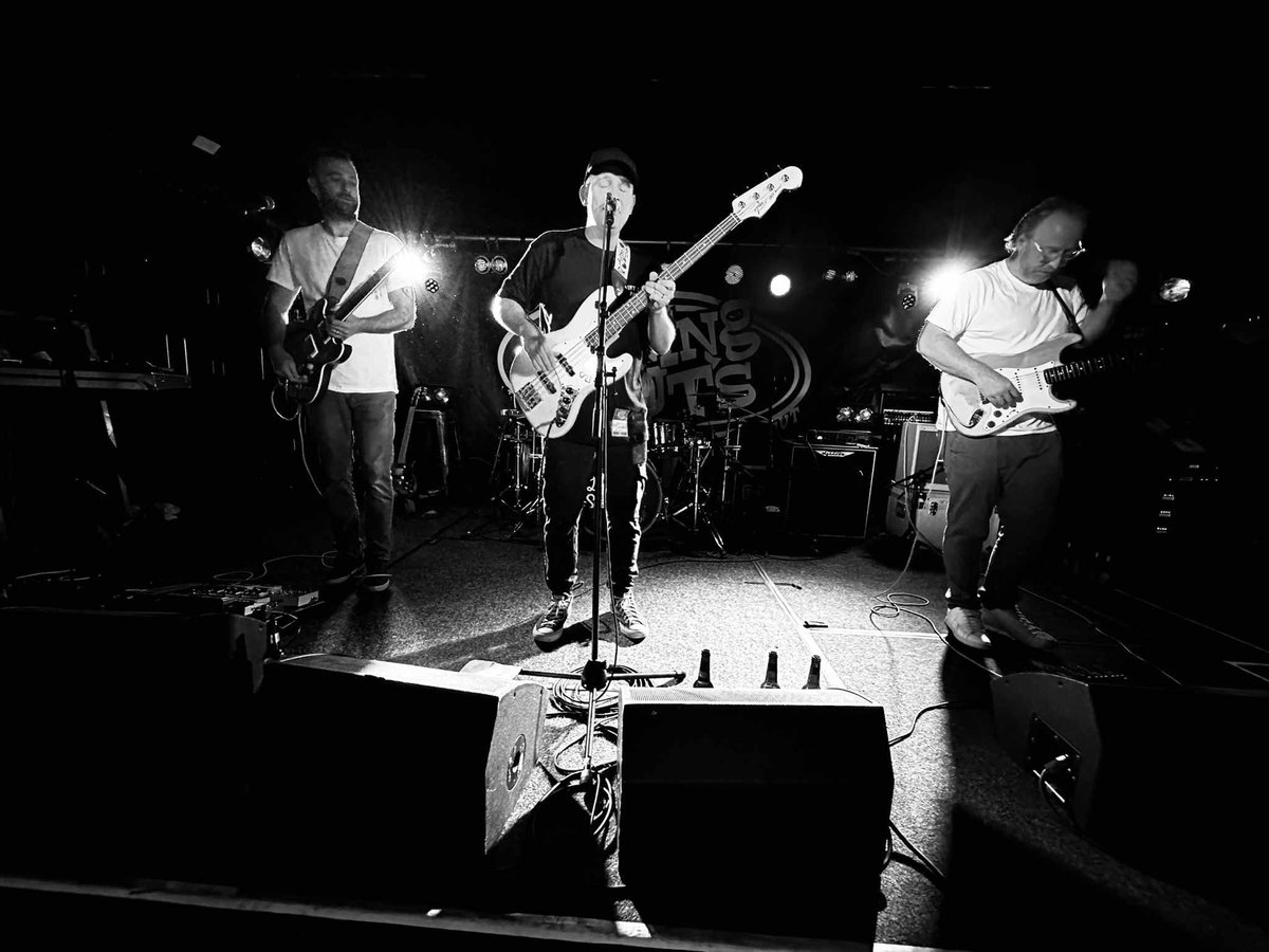 Dead Sea Souls (@deadseasouls) on Twitter photo Saturday <a href="/kingtuts/">King Tut's Wah Wah Hut</a> what can we say ❤️
Thank you all….you make the gig amazing each and every time 🙌🏼 Saturday <a href="/kingtuts/">King Tut's Wah Wah Hut</a> what can we say ❤️
Thank you all….you make the gig amazing each and every time 🙌🏼