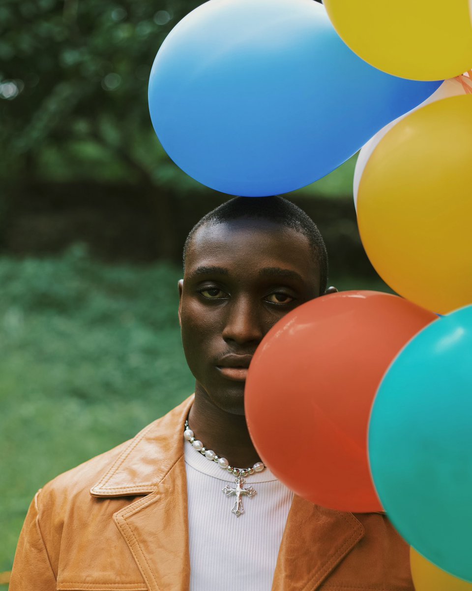 faridworld_'s tweet photo. “Color Cascades” 

Photographed by me 
Co-directed by @manuel_michael_ 
Model : @opiadaniell https://t.co/hg2B1xD0ZM