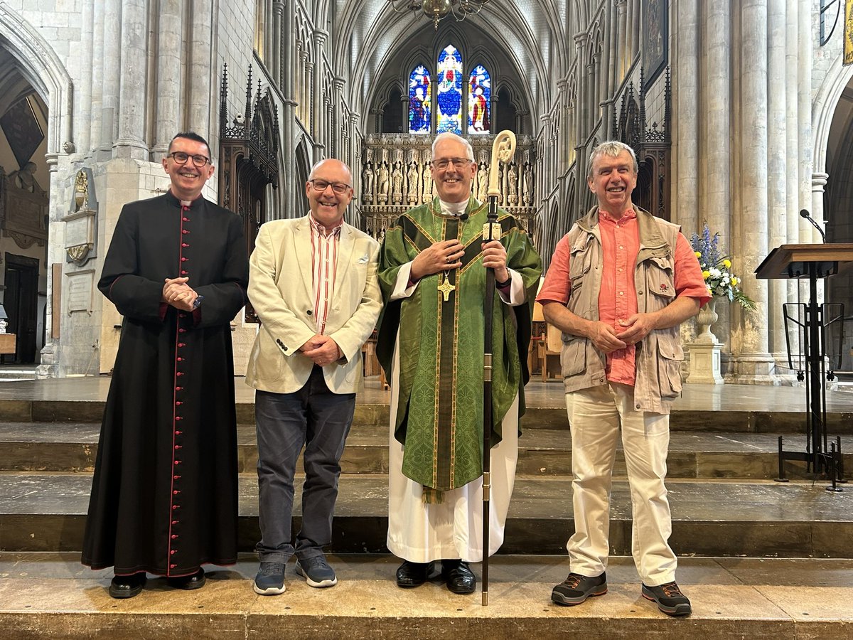 Giving thanks for my 40 years as a priest at the Cathedral lunchtime Eucharist. Glad to be joined by SubDean @michaelrawson62 Dean Emeritus <a href="/AndrewPNunn/">Andrew Nunn</a> and Fr Steve Hall respectively 34&amp;40 years as priests and 40 years a Deacon - all four today #FaithfulistheOnewhocalls