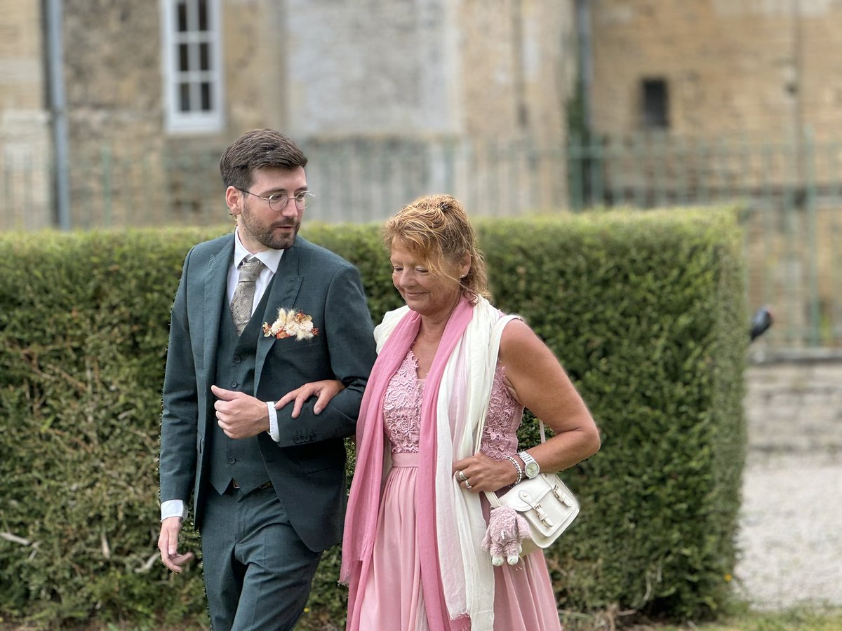 Benjamin tweet media