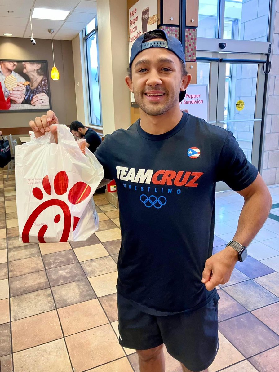 Lehigh Valley’s very own 2024 57KG Olympian <a href="/dariantoicruz/">Toi</a> 🇵🇷 stopped by my father-in-law’s <a href="/ChickfilA/">Chick-fil-A, Inc.</a> today for a bite to-go… Nuggets so good, you’ll wanna pack ‘em for Paris! 🤣 …We’re rooting for you, DC! 🙏🏼