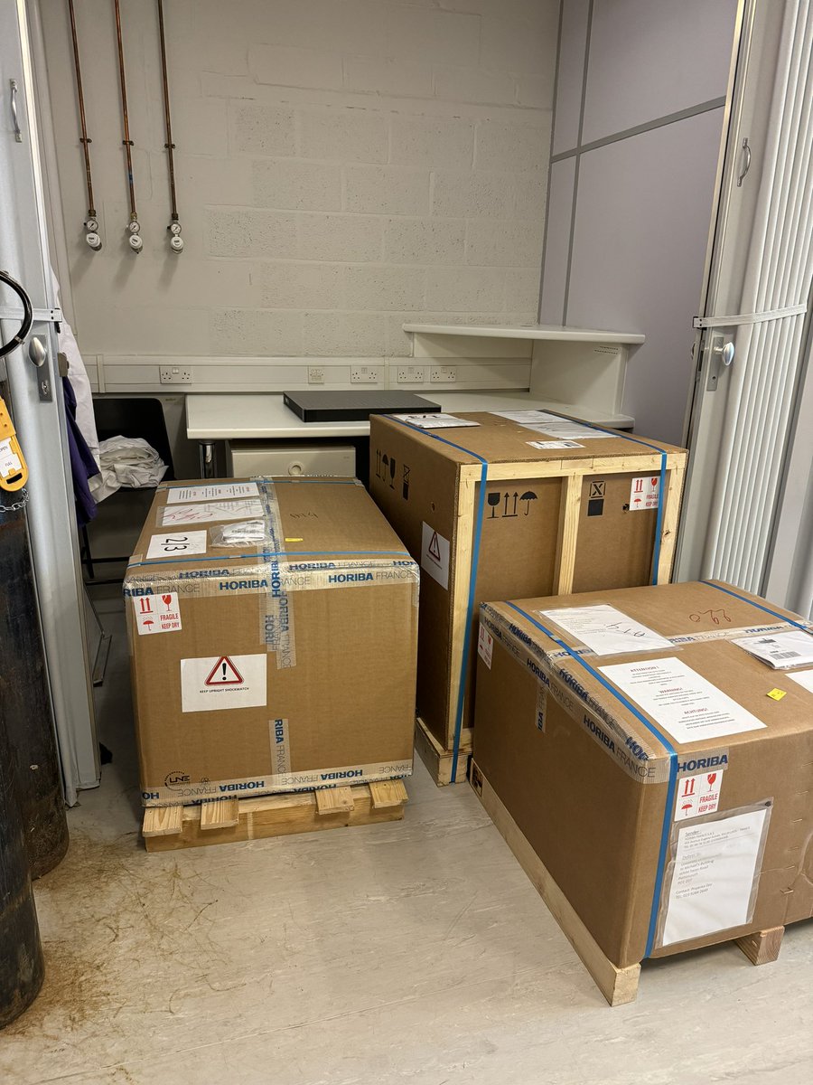 Priyanka Dey ๐ฉ๐ปโ๐ฌ (@priyankaadey) on Twitter photo ๐ฌ๐ฌWhen the lab is growing with new instruments and students are more eager than you to work with it, you know you are doing something ๐คright as a #newPI <a href="/UoPScience/">UoP Faculty of Science & Health</a> #Raman nerds ๐คฉ ๐ฌ๐ฌWhen the lab is growing with new instruments and students are more eager than you to work with it, you know you are doing something ๐คright as a #newPI <a href="/UoPScience/">UoP Faculty of Science & Health</a> #Raman nerds ๐คฉ