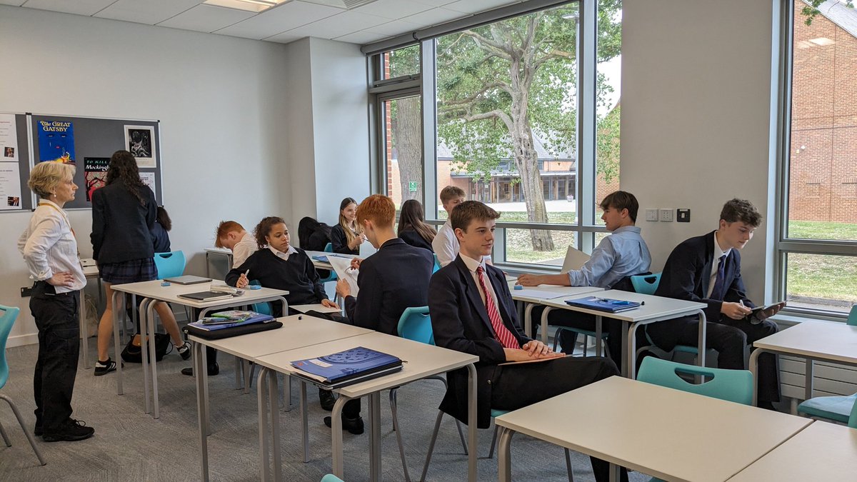 Great to welcome some of next year's IB students to sixth form induction this morning. Fantastic work on the Learner Profile and the role of Language #felstedwelcomes