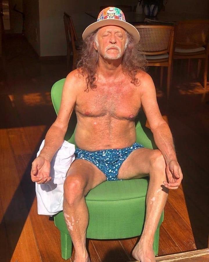 maisbrasil's tweet photo. E vamos de Vitamina D ☀ 

Hoje, um dos maiores nomes da Música Popular Brasileira faz 78 anos. Viva Alceu Valença! Viva o Nordeste! ♥️🌵 https://t.co/Wl1WpAkO7T