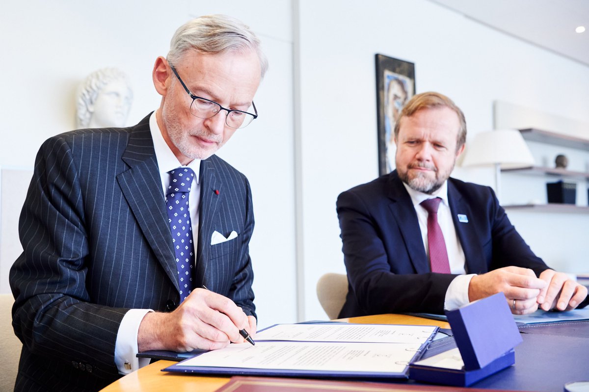 La 🇧🇪ratifie la #ConventiondeMacolin, devenant ainsi le🔟e État partie à cet instrument international contre la manipulation des compétitions sportives.

Un grand pas en avant pour faire progresser l'#intégritésportive par la coopération internationale➡️go.coe.int/b8GZb