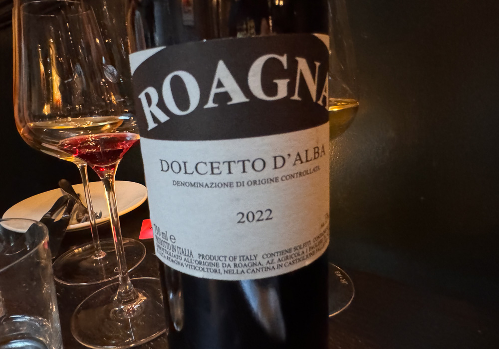 Jamie Goode tweet media