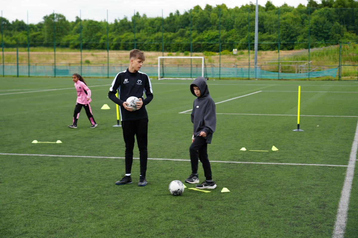 DVCollege's tweet image. Thank you to everyone who attended our Community Summer Festival. ☀️

There really was #FunForEveryone. 👏

#Festival #College #Awards #DearneValley #Community #ThankYou