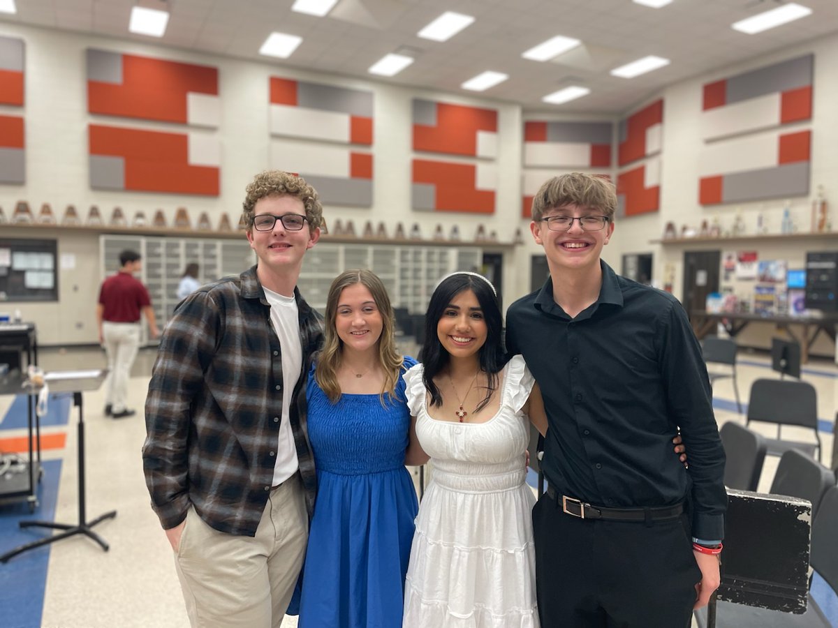 La Porte HS Band and Color Guard tweet media