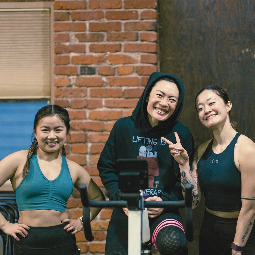 Persistence_Ath's tweet photo. Monday Power Mindset
Surround yourself with those who lift you higher, both in the gym and in life. Keep pushing, keep smiling, and keep conquering together! 💪😊
💯DM us for one free class.🏋
.
#fitnessmotivation #teamspirit
#gymbuddies #fitnessgoals
#workouttogether https://t.co/xgQFtBmall