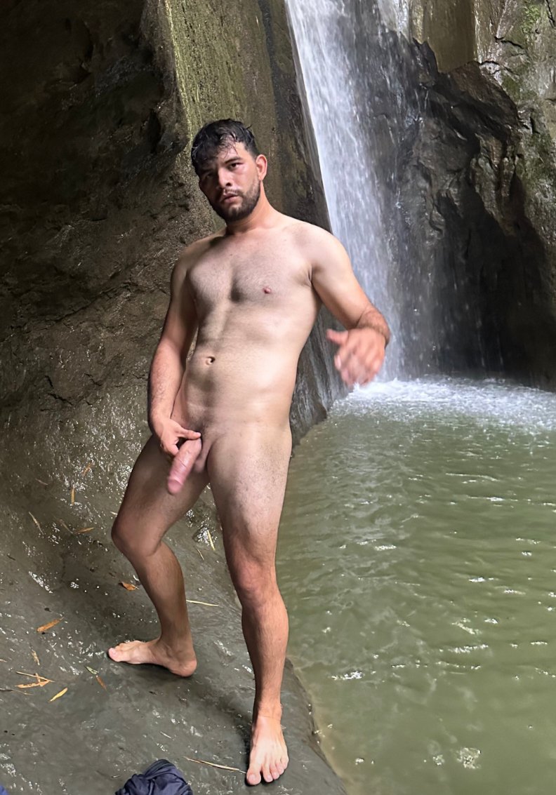 Alex Moreira Las Tufis Aventuras