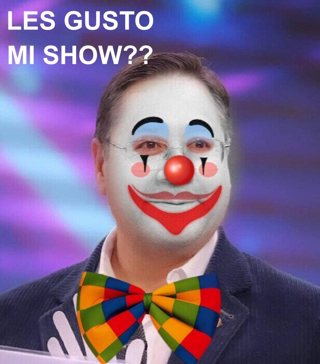 GabrielMur96159's tweet photo. @GrupoFides Todo esto fue un teatro armado para distraer a la gente, para tapar la corrupción ahora ya no hablan del crecimiento económico de Bolivia de los Millones de dólares de ingresos a Bolivia. https://t.co/kcFFLfBKbW