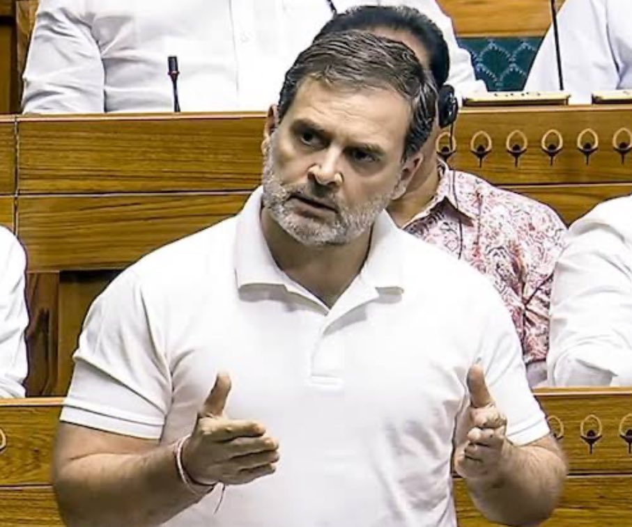 राहुल गांधी को विश्व के करोड़ों हिंदुओं से माफी मांगनी चाहिए ?? YES/NO