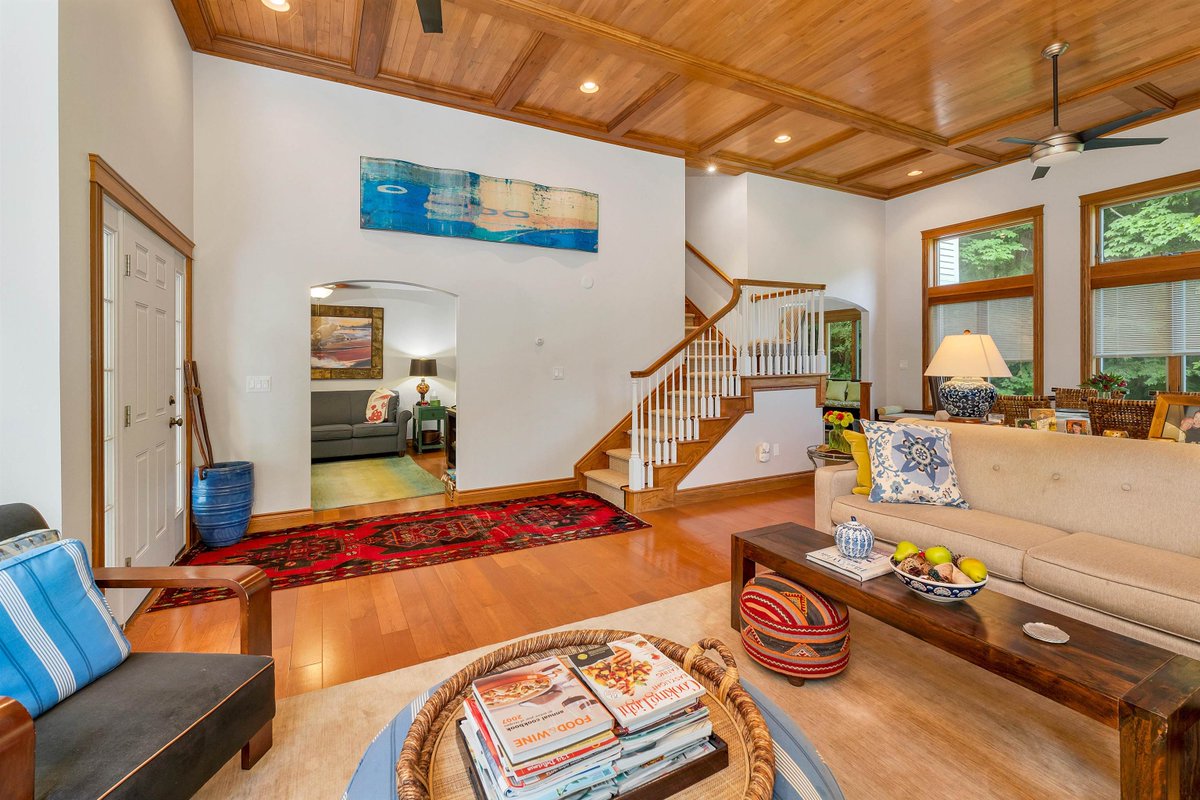 Verani Realty tweet media