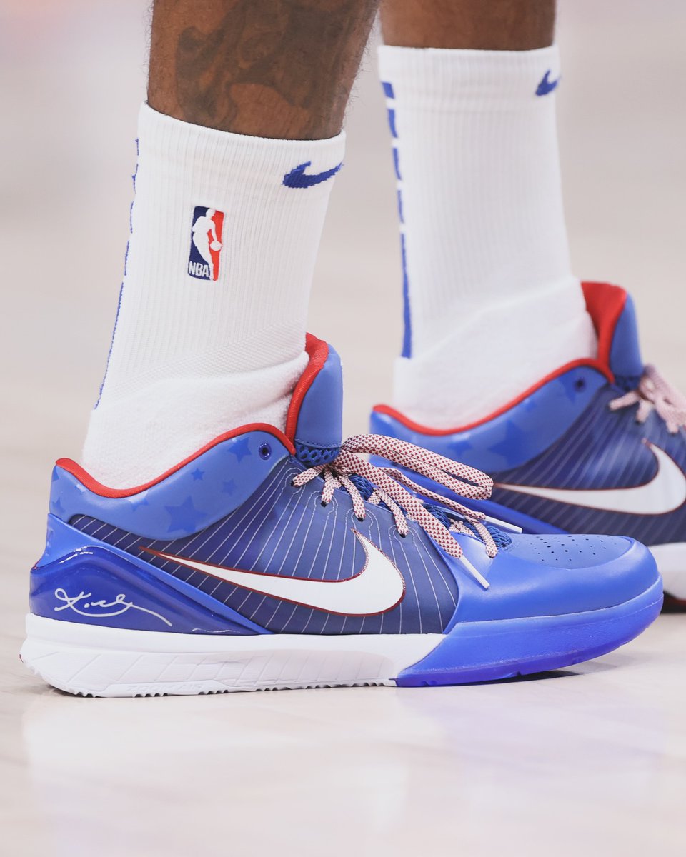 paul george 4 on feet