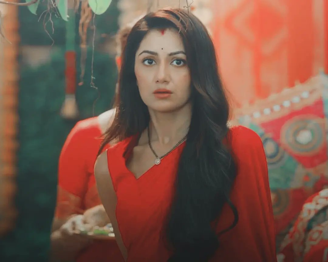 An06421025Aamir's tweet photo. Red Rose 🫶😍

#SritiJha #Amruta #Fuggi 
#KaiseMujheTumMilGaye #KMTMG
#DARMIYAAN #Sakshi #PragyaMehra https://t.co/mr2wTWUbUw