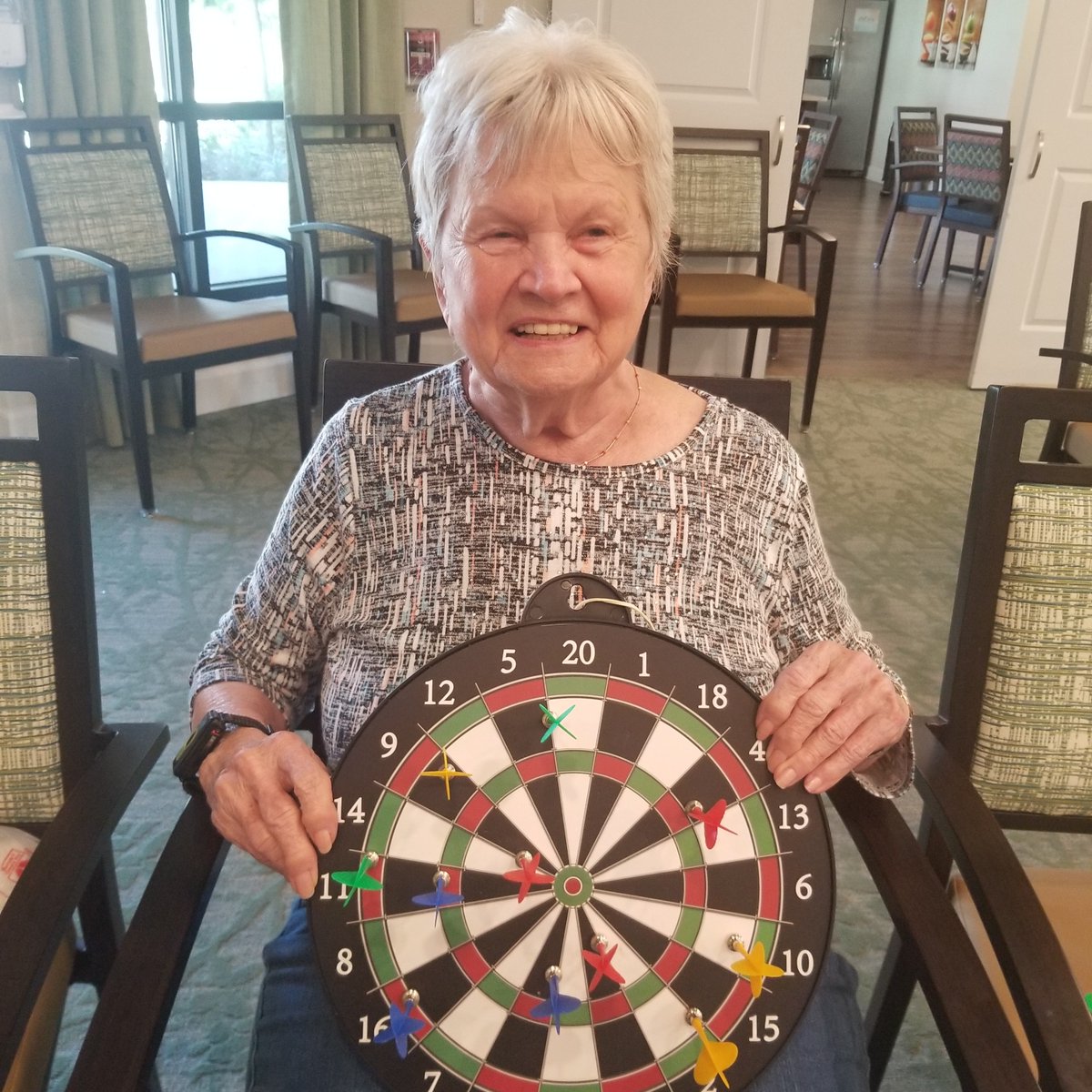 VillageAtSLand's tweet image. Our residents had a blast playing the dart game! It was incredibly entertaining and filled with laughter.

#SeniorFun #DartGame #CommunityActivities #AssistedLiving