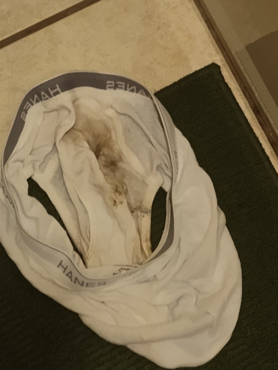Hanesbriefs1995's tweet photo. Cum stained briefs anyone? 🩲🩲💦💦😏😏😉😉😈😈

Taken: 6/30/24

#gay
#bator
#gaymasturbation 
#jerkoff 
#cumstains
#cumrag
#cuminbriefs
#cuminunderwear
#cuminundies
#cumshot
#cum
#underwearcum
#usedbriefs
#tightywhities
#whitebriefs
#白ブリーフ
#傳統白三角 https://t.co/E8GUXUffzx