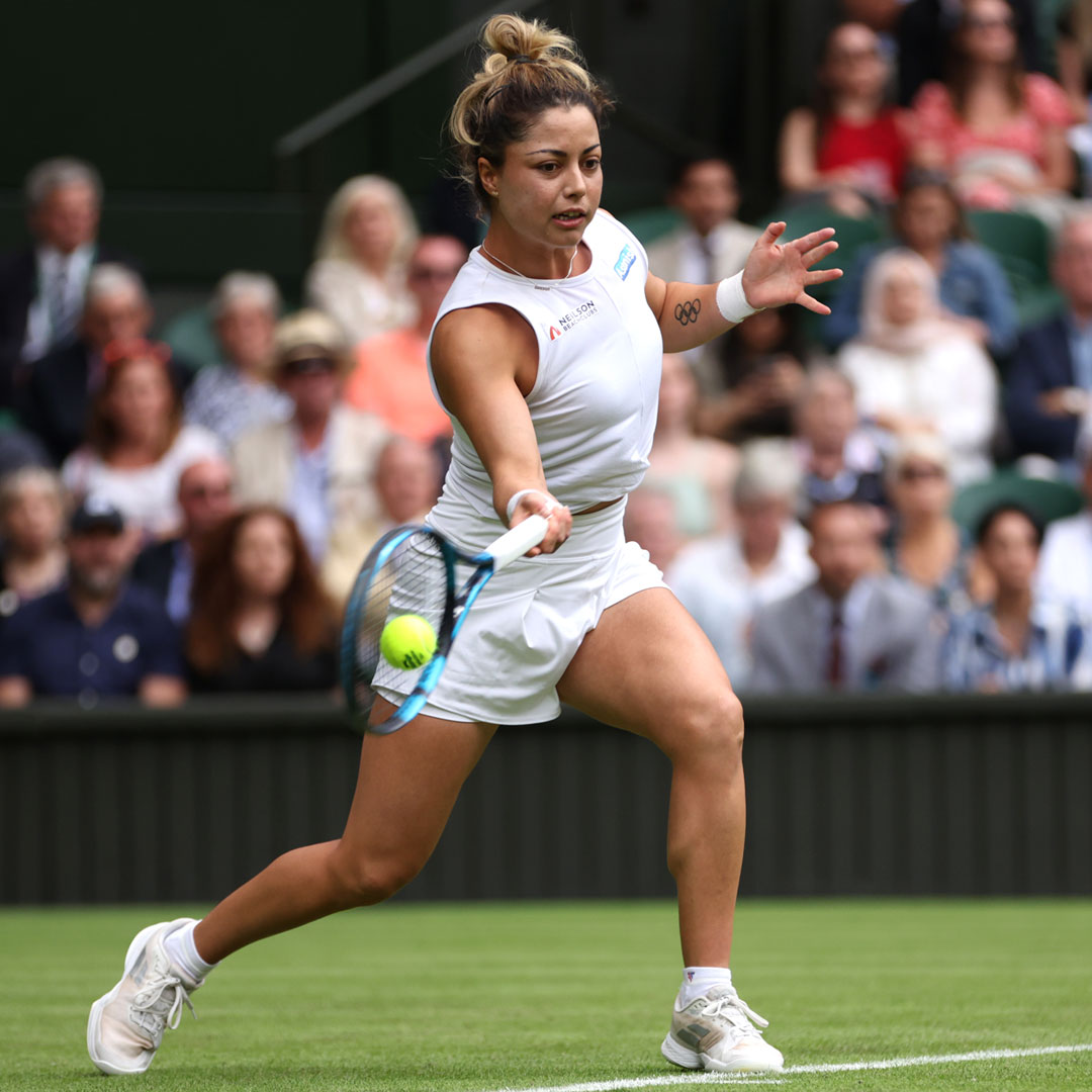 History for Mexico 🇲🇽

<a href="/RenataZarazuaOf/">Renata Zarazua</a> is the first Mexican woman in the Open Era to play on Centre Court.

#Wimbledon
