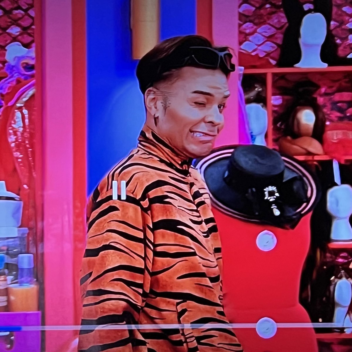 LastNameLine's tweet image. what in the Popeye was this face @VanessaVanjie 
I’m obsessed with her 😭