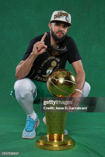 Savageboston's tweet photo. BREAKING NEWS 

Per: @wojespn 

“Boston Celtics guard Derrick White has agreed on a four-year, $125.9 million contract extension, sources tell ESPN.”

LETS GO!!!! 🔥🔥🔥 https://t.co/4kw2fJoxKk