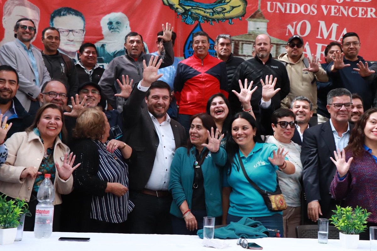 Como un día histórico para el país, calificó el delegado presidencial <a href="/dquinterosr/">Daniel Quinteros Rojas</a> el que desde hoy el #SueldoMinimo sea de 500 mil pesos, cumpliendo el compromiso del Gobierno del Presidente Gabriel Boric. <a href="/cuttarapaca/">CUT Tarapaca</a> #Iquique #AltoHospicio #Tamarugal