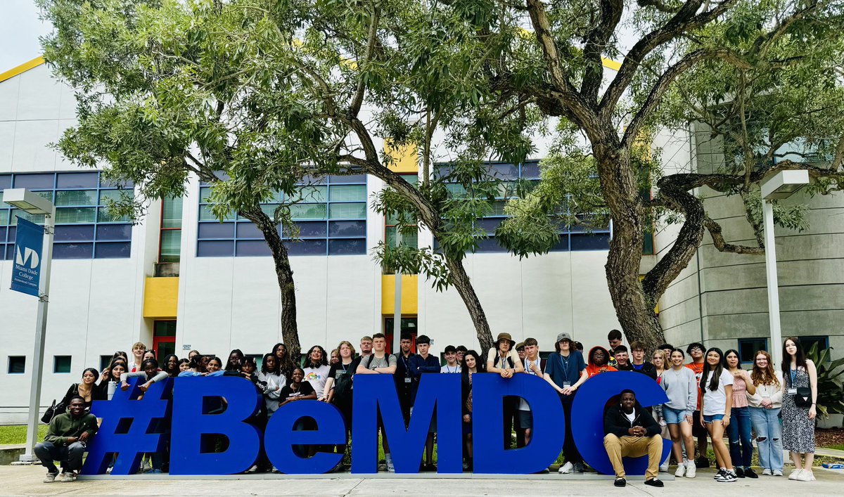 What a way to start our <a href="/OrmistonAcads/">OrmistonAcads</a>  Science trip to Miami, Florida. We’ve spent the morning working with some fantastic students from <a href="/MDCollege/">Miami Dade College</a> before our trip to the <a href="/EvergladesNPS/">Everglades National Park</a> to apply our learning from the morning. #ormistonscience #enrichment #BeMDC