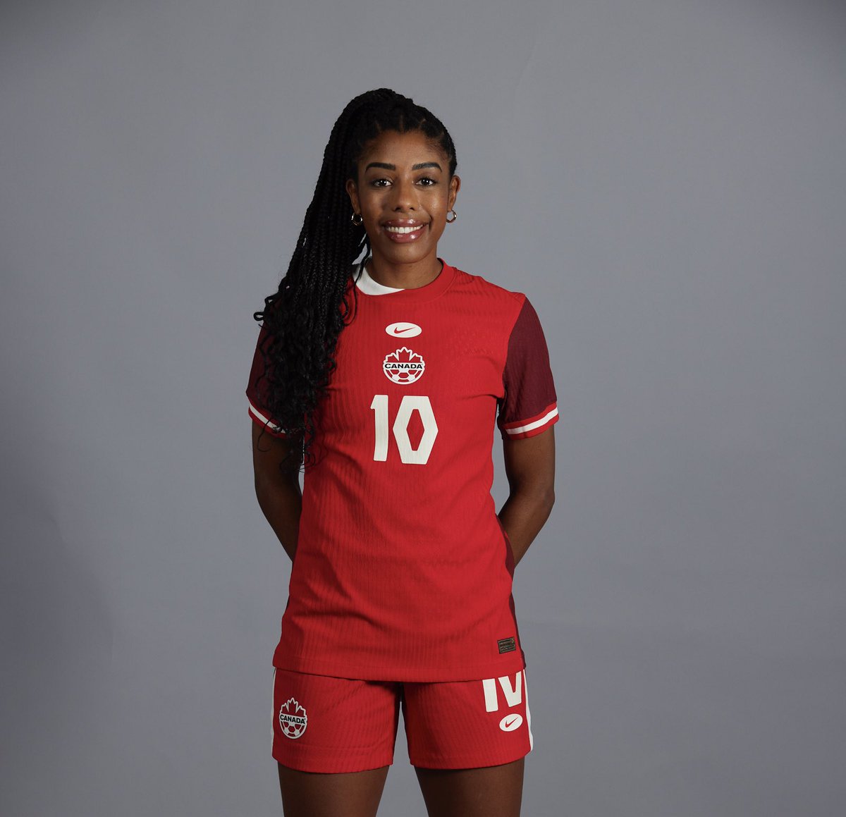 Honored and grateful to take part in my third Olympic Games and to represent this incredible country 🇨🇦🤍❤️🤩

#Olympics2024 #teamcanada #CanadaDay