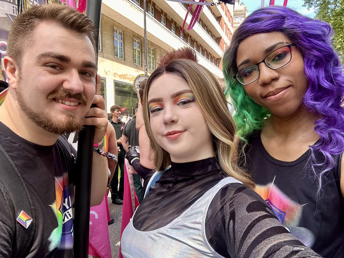 Tilly💜👑 🔜TwitchConEU tweet media