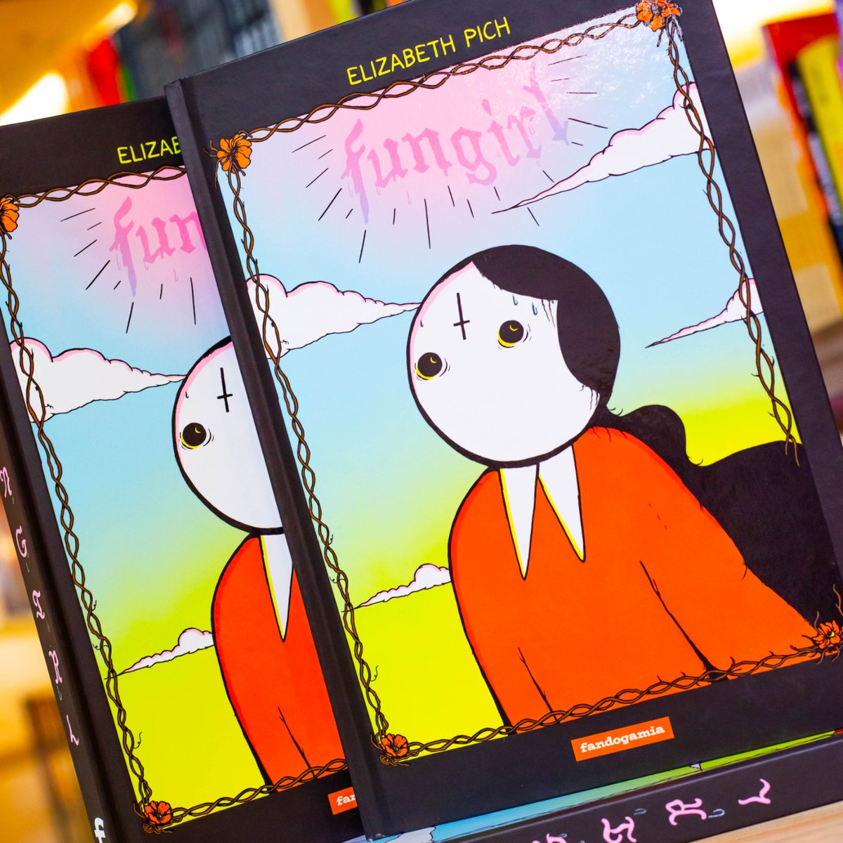 Tomos y Grapas Cómics tweet media