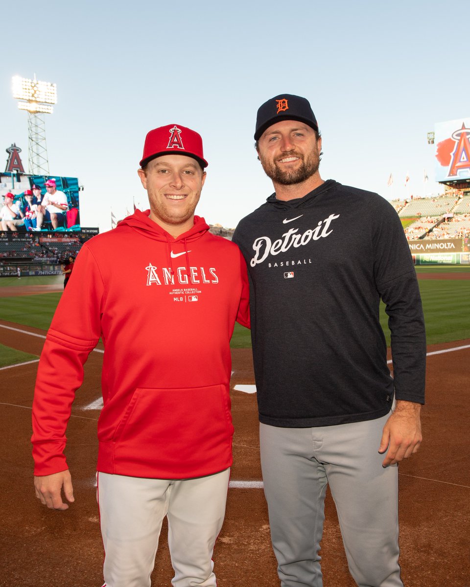 AuburnBaseball's tweet photo. 13.1 scoreless IP between these two last week.

📸 Courtesy of Angels Baseball

#WarEagle | #AuburnMade https://t.co/pEsHnV8QEm