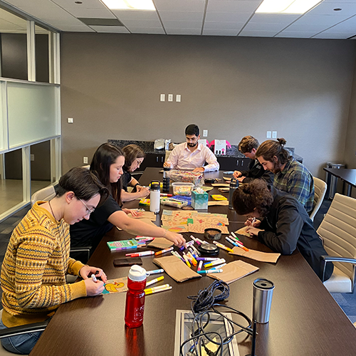 SpiritEnv's tweet photo. Our GCR Humanitarian Committee hosted a lunch bag decorating party for Kid’s Meals last week! Kid’s Meals provides free, healthy lunches for kids in need. We had a lot of fun letting our creativity flow! https://t.co/2bwu6xkkWB
#EnvironmentalConsultants #KidsMealsInc #Creativity https://t.co/3jJeG45J0W