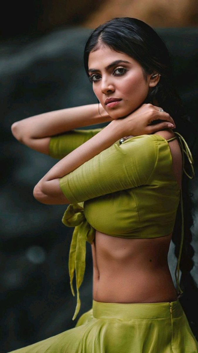 24KHeart_Gold's tweet photo. Join me tonight, let your presence be my company. Together, we'll embrace the night, our desires entwined in the moonlight's glow.
#NightCompany #MoonlitDesires #VelvetEmbrace #EveningMagic #JoinMeTonight https://t.co/HeHgvVdnS3