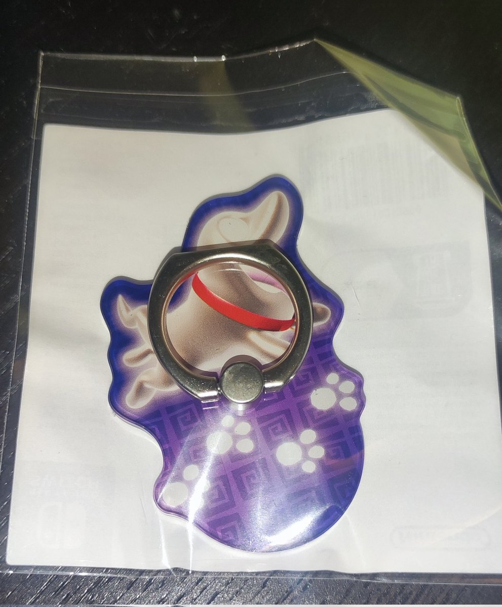 Auregazir's tweet photo. It has finally arrived! But the Wobbly Luigi Figurine is missing... #LuigisMansion2HD #Nintendo #NintendoIT #NintendoSwitch #MyNintendoStore https://t.co/OsTeYo5HJw