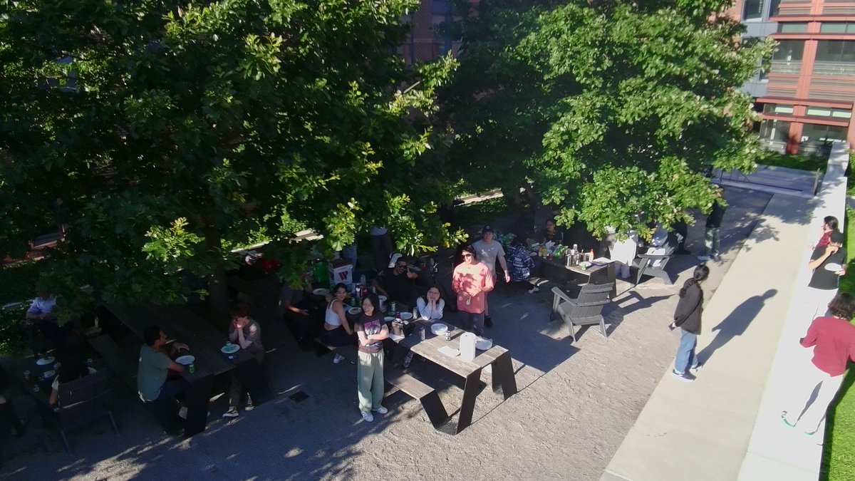 Xiongosome's tweet image. Aerial footage of the biophysics bbq! Thank you to all that helped organize and attended!