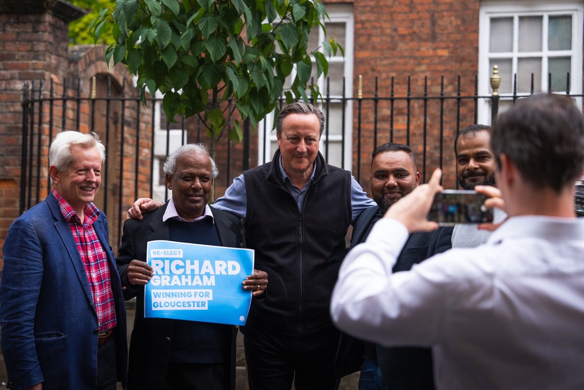 David Cameron (@david_cameron) on Twitter photo People in Cheltenham, Gloucester and Swindon benefit from having strong Conservative champions for their areas.
Campaigning with three of the hardest working MPs in Parliament - @alexchalkchelt, <a href="/RichardGrahamUK/">Richard Graham</a> and @robertbuckland. People in Cheltenham, Gloucester and Swindon benefit from having strong Conservative champions for their areas.
Campaigning with three of the hardest working MPs in Parliament - @alexchalkchelt, <a href="/RichardGrahamUK/">Richard Graham</a> and @robertbuckland.