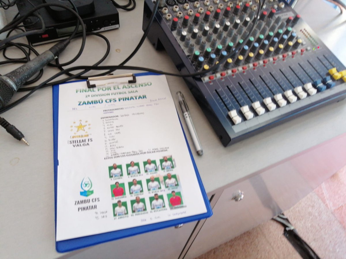 pixonFantasy's tweet image. 💙🦩💚 Ya hace algo más de una semana que aportamos un granito de arena para @CFS_Pinatar
🔝⚽ Ascenso a 2a División de Fútbol Sala
🎤 Y aún con la piel de gallina con tanto momento histórico para el club y pueblo
#GoZambú #GoPinatar #PicoYPala