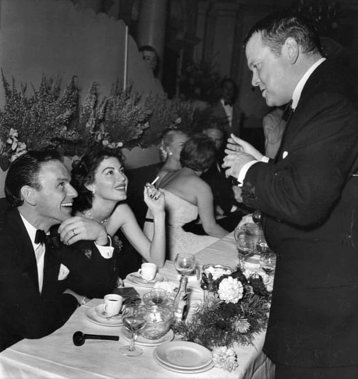 Ava Gardner, Frank Sinatra y Orson Welles. 1951