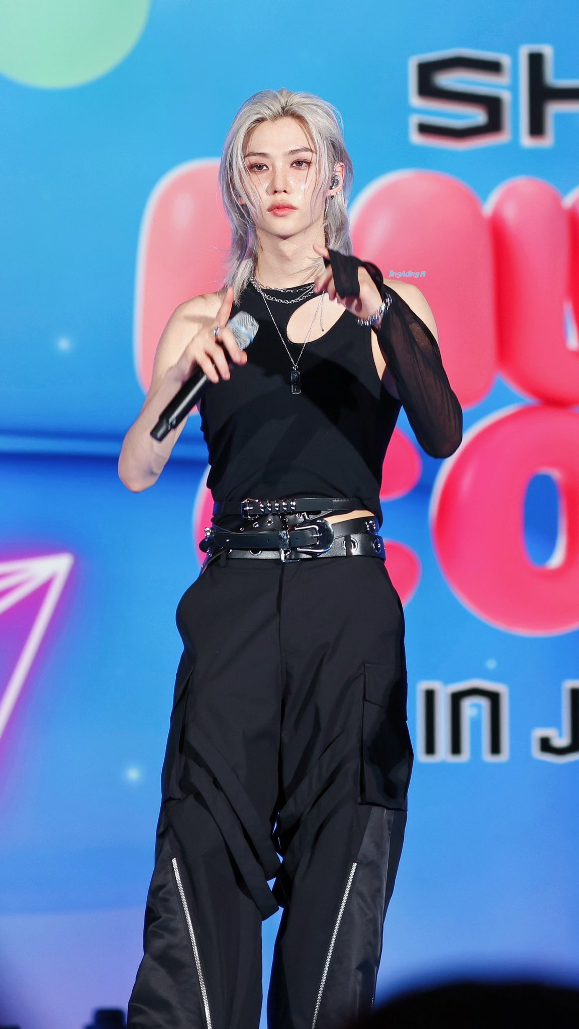 StrayKids ピリちゃん Felix Bbok Ari Three yrs old 🩵 ( YouTube : SKZ family returns :skz code