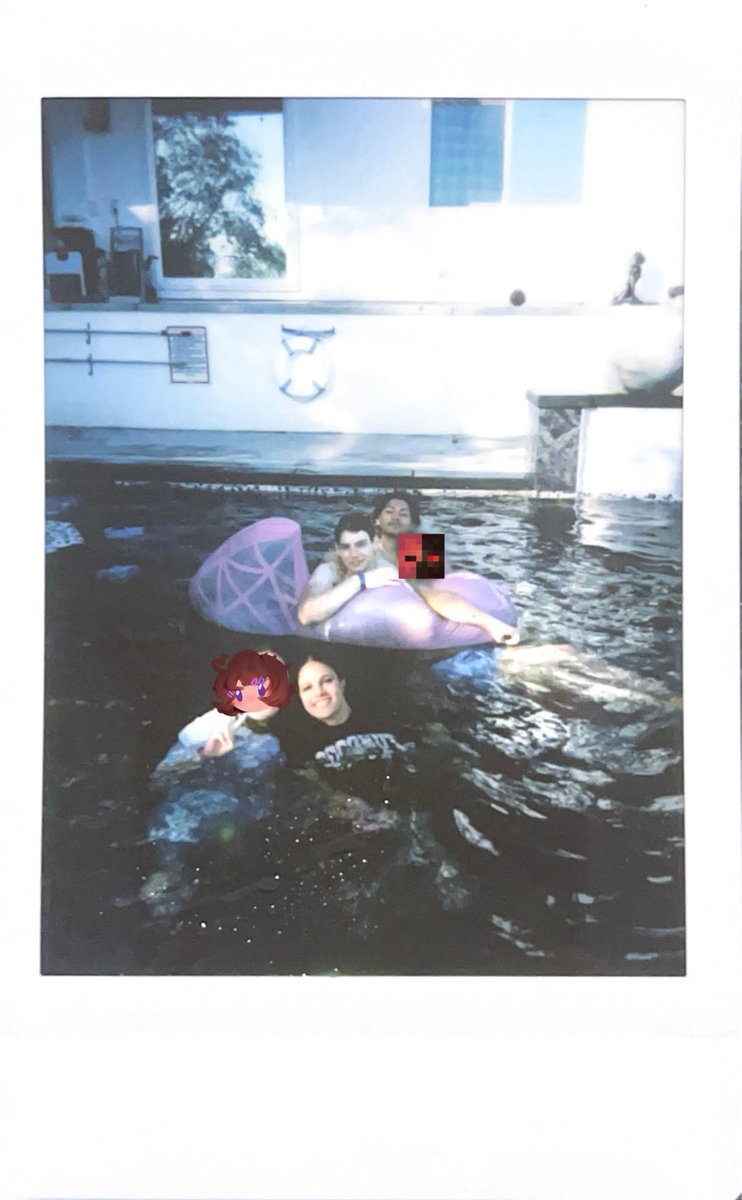 LydRay18's tweet image. Guys vidcon was kinda epic I suppose 🙄 thank you to everyone who made it so much fun :) yall the best or whatever. &amp;lt;3 #VidConAN24