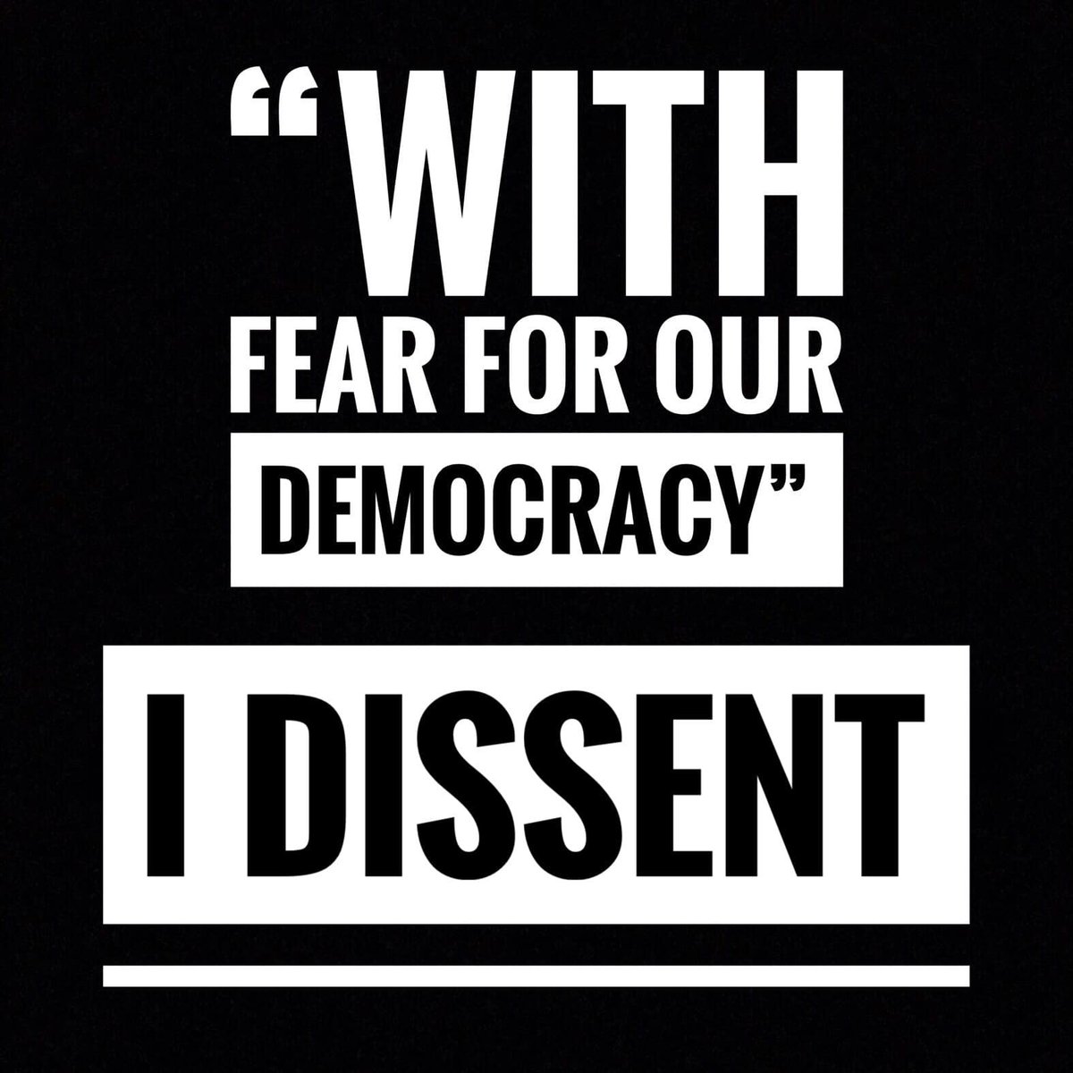 Johnny Echols tweet media