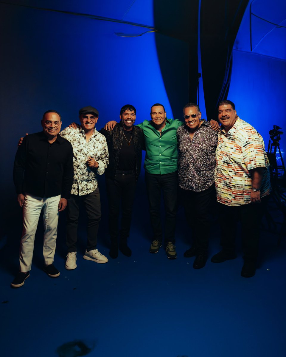 Gracias a todos los artistas que hicieron parte de #Retromantico y colaboraron para hacer esto posible ❤️🌹

A todos estos grandes maestros, fue un honor poder compartir este momento con cada uno y platicar un poco sobre su apoyo y colaboración en este increíble proyecto 🔥