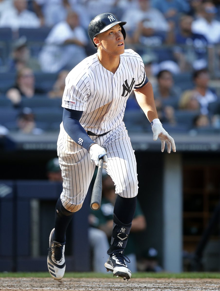 br_betting's tweet photo. Prime Pedro Martinez vs. 2024 Aaron Judge. One at bat. Bet the outcome 🤔

In Play Out: +150
Strikeout: +350
Single: +400
Double: +900
HR: +850
Walk/HBP: +450
Triple: +3000
Reach on error: +3000 https://t.co/dZMuOdBlSw