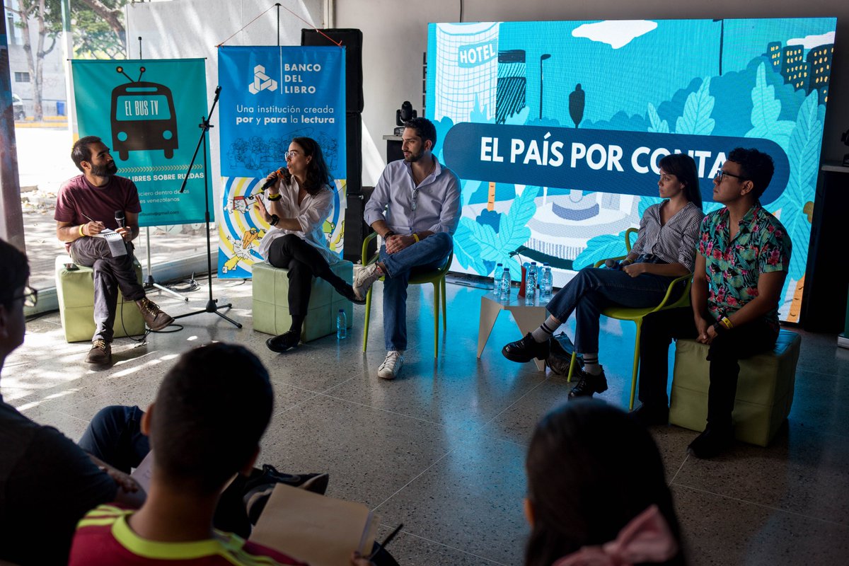 elbusTV's tweet image. Tener este tipo de espacios es un privilegio y una oportunidad valiosa para el oficio periodístico.

Gracias a @Banesco, @bancodellibro, @ACEcultura, @pastedanubio, @EmpresasPolar, @LaboCiudadano y @CiudLab por hacerlo realidad y subirse a nuestra ruta (in)formativa 🚍🗞️