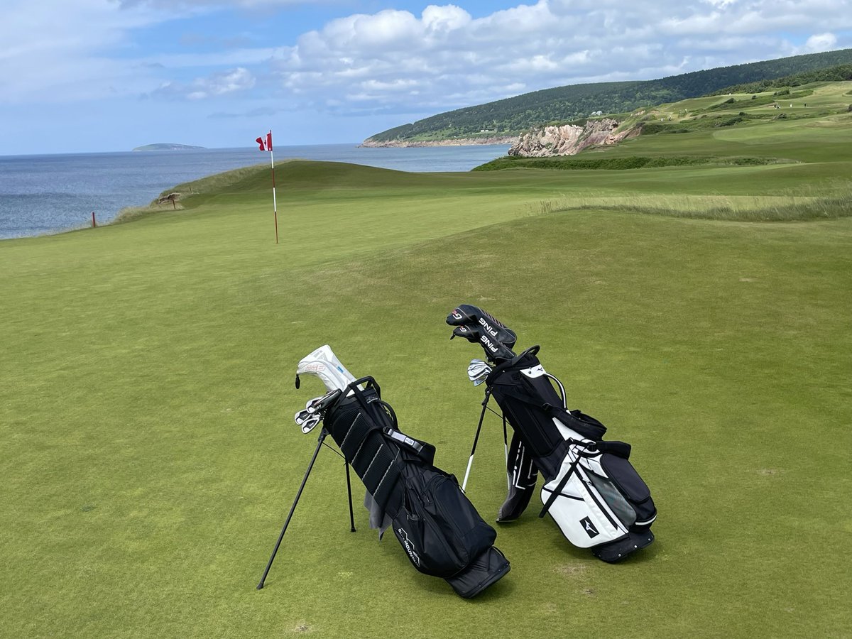smitty93sauble's tweet photo. @bigfiyah1981 Canada Day ‘23 Cabot Cliffs 18th green https://t.co/J0dtpzvfVw