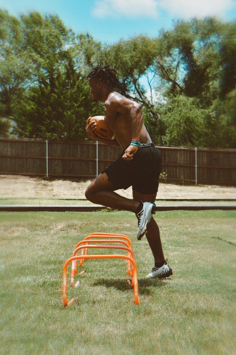 Duce Hart ✪ tweet media