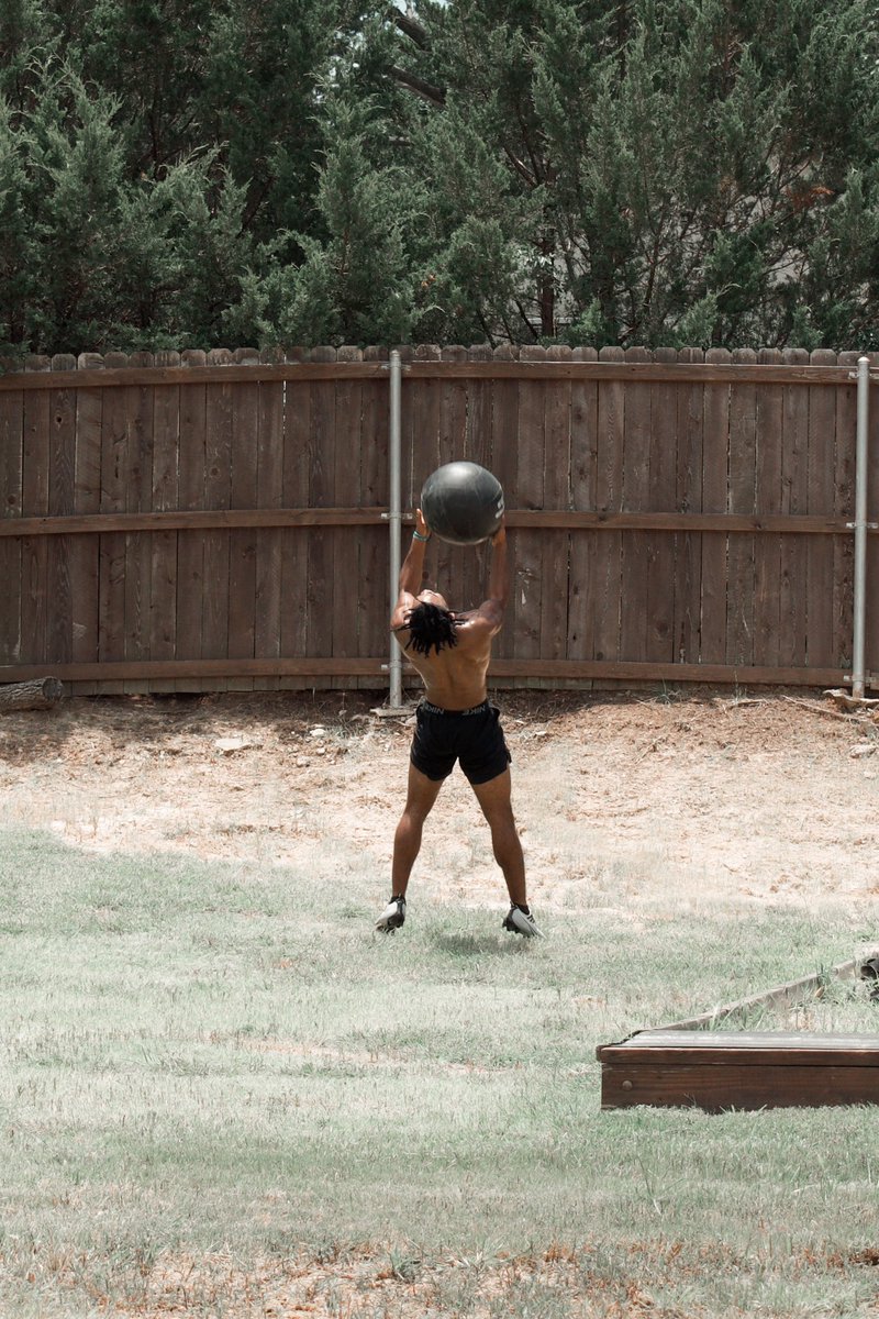 Duce Hart ✪ tweet media