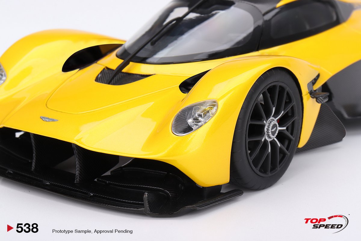 TopSpeed_Model's tweet image. [ TopSpeed 1/18 Resin Model ] 
Aston Martin Valkyrie 
Cosmopolitan Yellow
💛 TS0538
bit.ly/TS0538

#TSMModel #TSMModels #TopSpeedModel #topspeedmodels