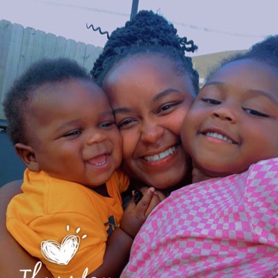tboolashae21's tweet photo. #NewProfilePic https://t.co/M82kVYy4Eb